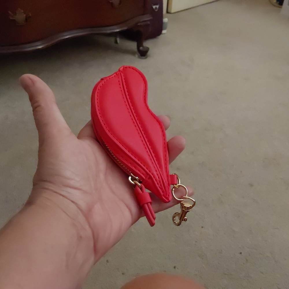 DVF Charm. Red , Sold Out In Stores. NWOT - Picture 2 of 5